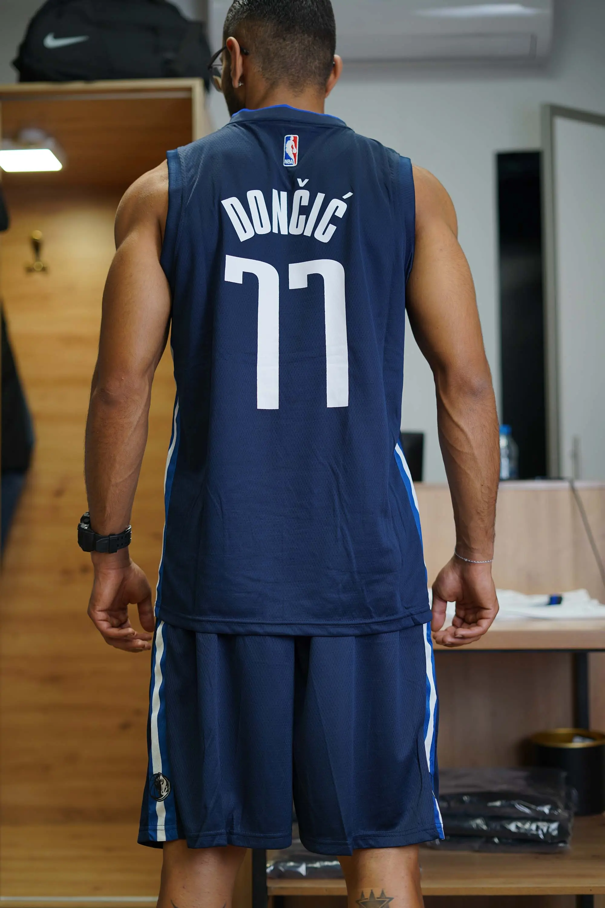 ست بسکتبالی مردانه سوزنی وارداتی کد699